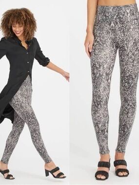 SPANX Faux Leather Snake Print Skinny Leggings